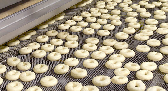 Industrial bagel boiling machinery