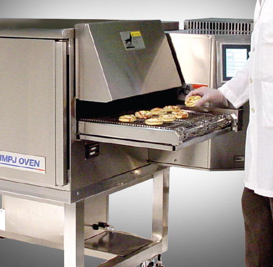 Economical oven for restaurant and food service kitchens