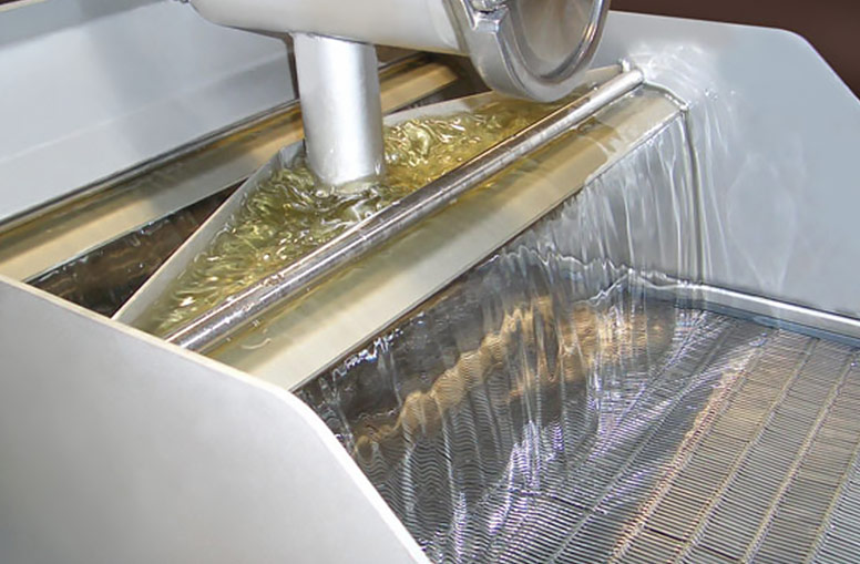 HeatWave pellet snack fryer's oil curtain