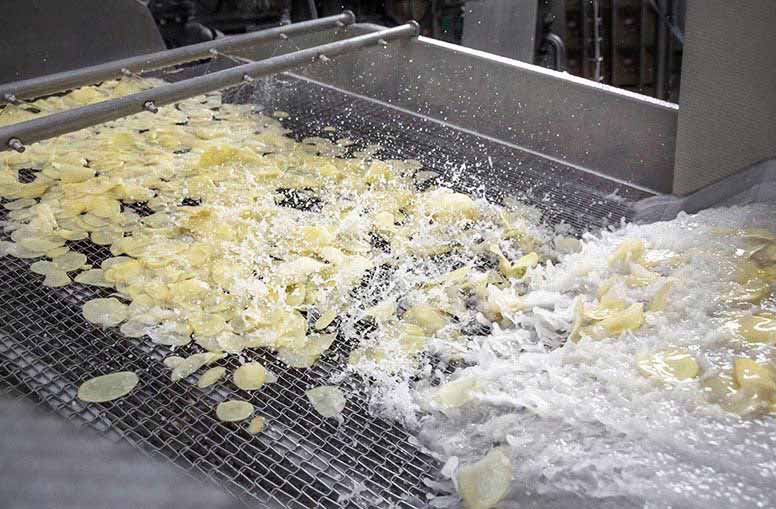 High-speed washing of potato slices