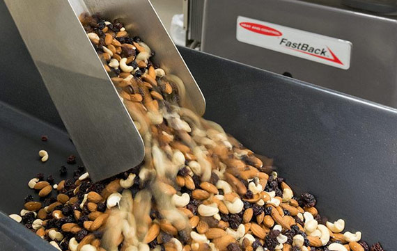 Varilift infeed transferring mixed nuts