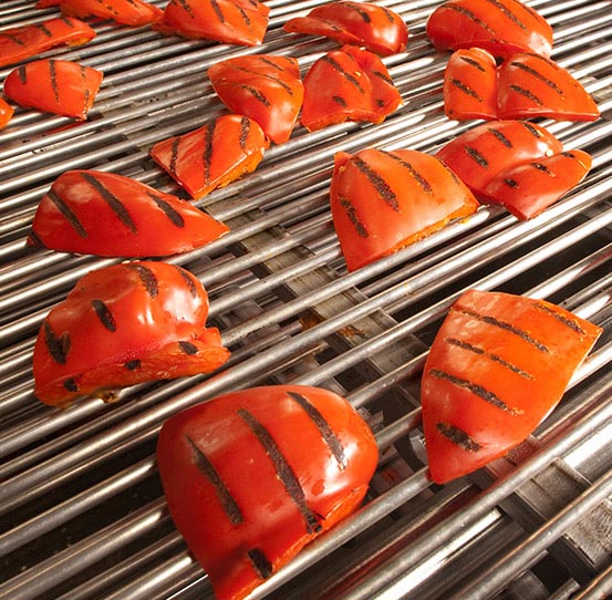 Branding machine for grill marks on vegetables