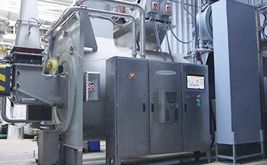 Oil heating equipment for potato chip fryers